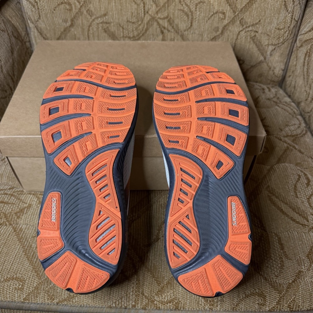 Brooks Ghost 17 Gray Black Orange Running Shoes 1104422E048 Mens Size 8 2E Nice - Picture 8 of 9